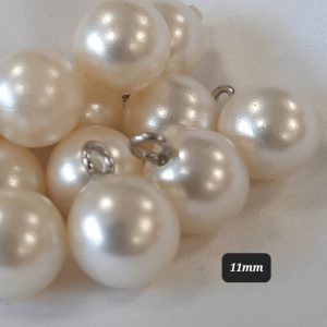 Polyester button pearl metal shank 11mm Ivory