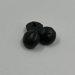 Aran button black leather,with shank